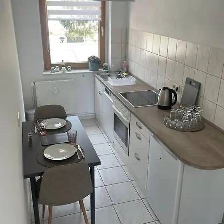 Apartment Modern-stadtnah-ruhig-parkplatz Und Geschirrspueler