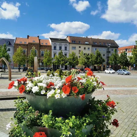 Modern-stadtnah-ruhig-parkplatz Und Geschirrspueler *
